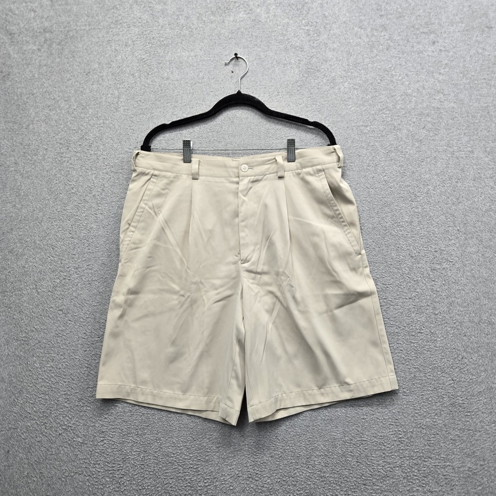 Nike Golf Men Activewear Shorts 34 M Beige Embroidered Golf Shorts Chino
